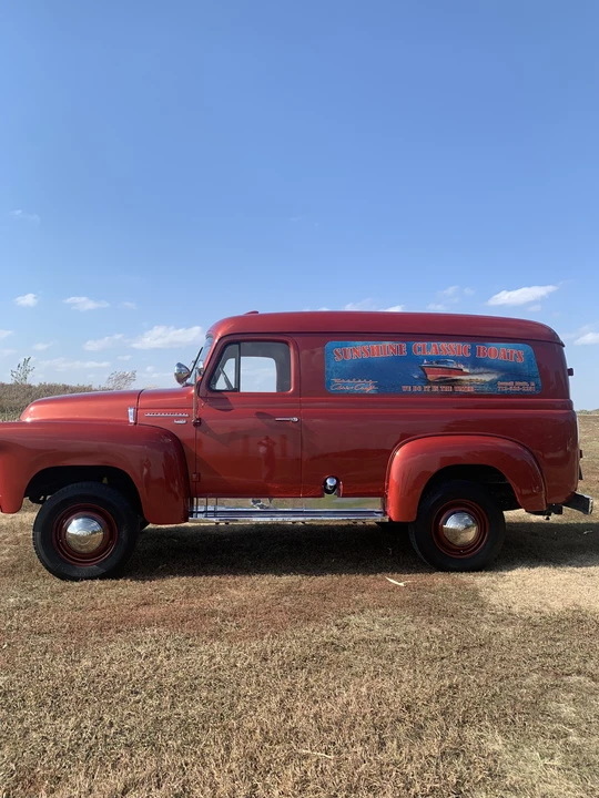 1957 International - Image 5 of 31