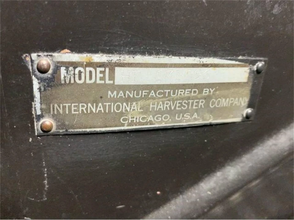 1957 International - Image 2 of 21