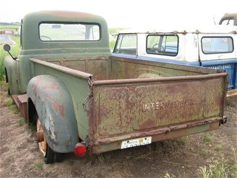 1957 International S120