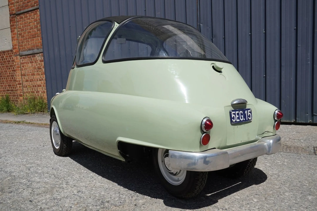 1957 Iso Rivolta - Image 11 of 30