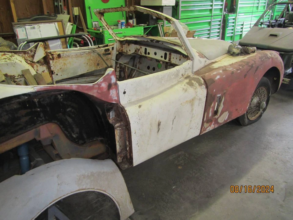 1957 Jaguar XK140 DHC Drophead - Image 3 of 7