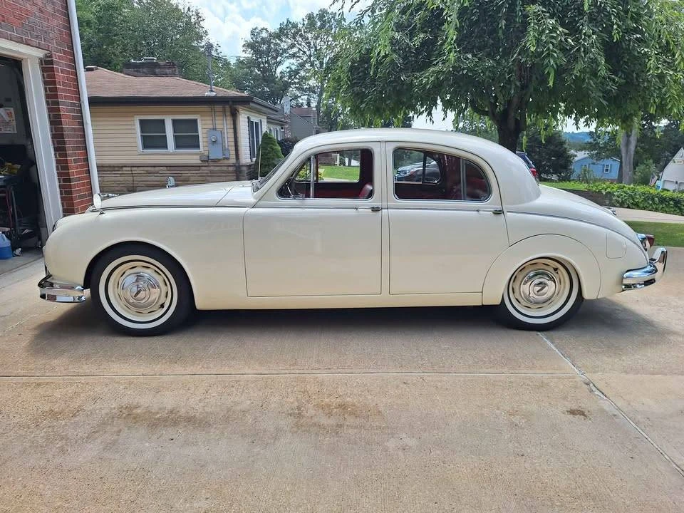 1957 Jaguar Mark I - Image 6 of 15