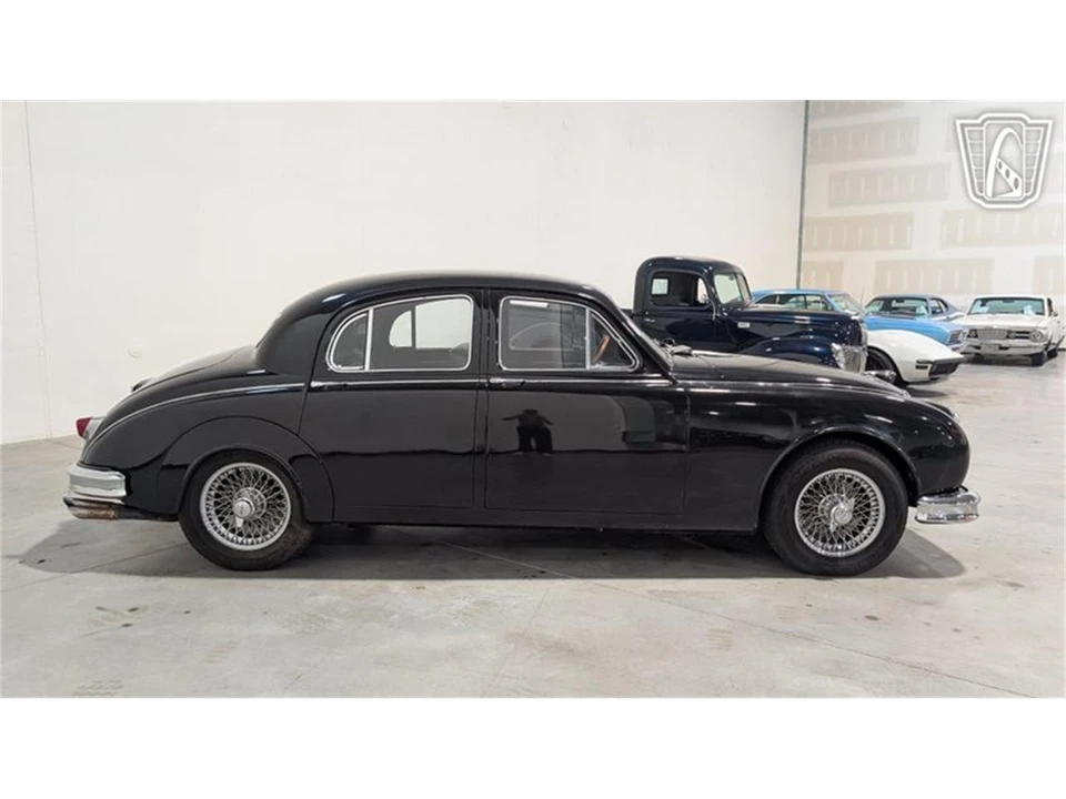 1957 Jaguar Mark I - Image 18 of 31