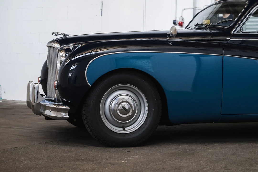 1957 Jaguar Mark VII & VIII & IX - Image 14 of 31