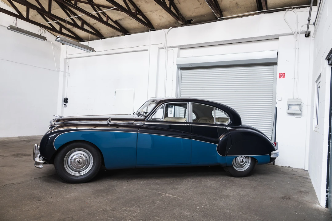 1957 Jaguar Mark VII & VIII & IX - Image 7 of 31