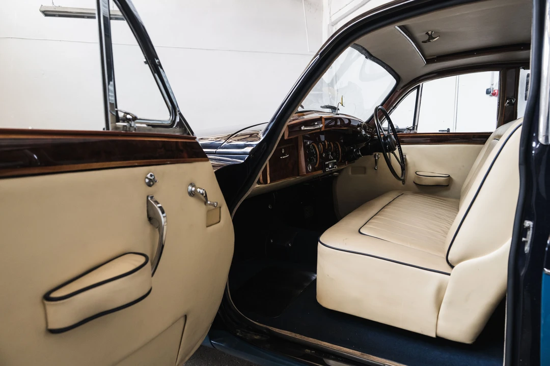 1957 Jaguar Mark VII & VIII & IX - Image 23 of 31
