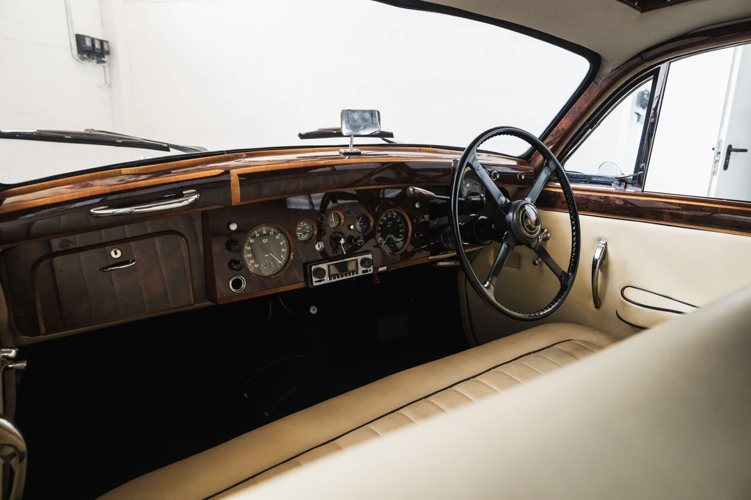 1957 Jaguar Mark VII & VIII & IX - Image 30 of 31
