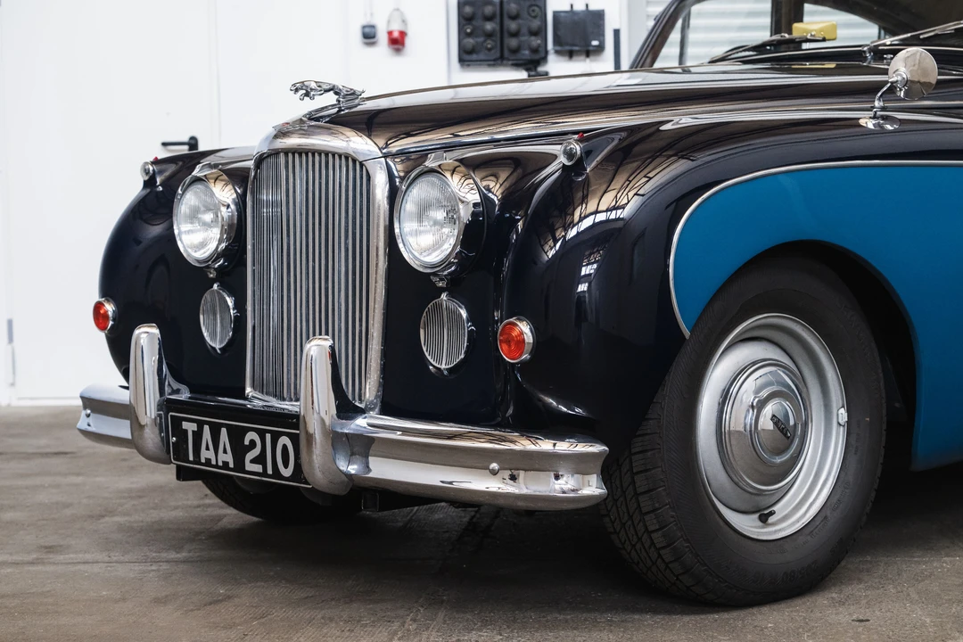 1957 Jaguar Mark VII & VIII & IX - Image 29 of 31