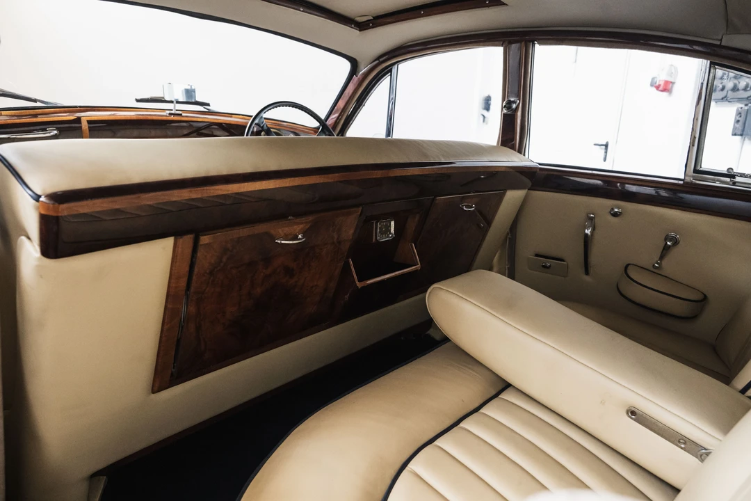 1957 Jaguar Mark VII & VIII & IX - Image 31 of 31