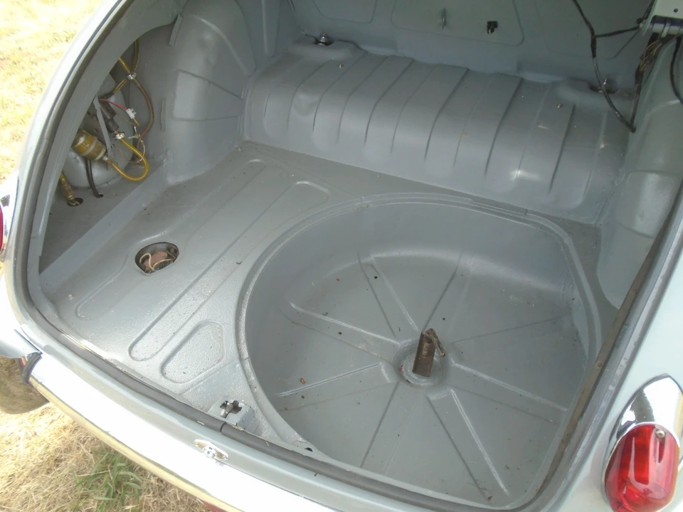 1957 Jaguar Mark I - Image 2 of 16