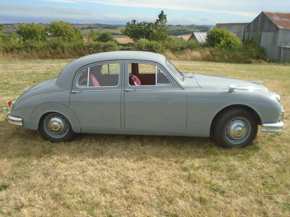 1957 Jaguar Mark I - Image 11 of 16