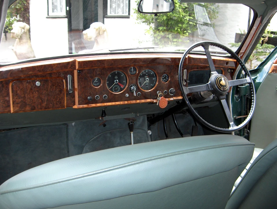 1957 Jaguar Mark I - Image 2 of 2