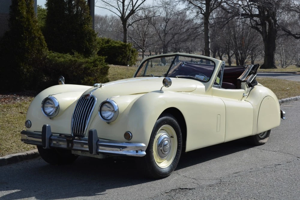 1957 Jaguar XK140 - Image 3 of 9