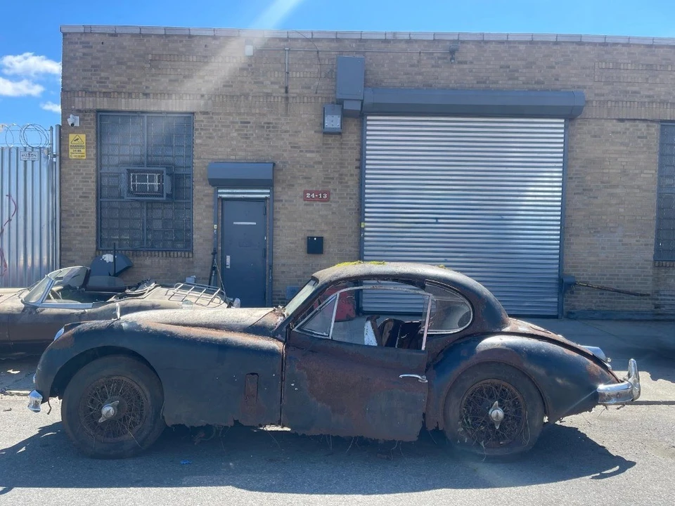 1957 Jaguar XK140 - Image 2 of 5