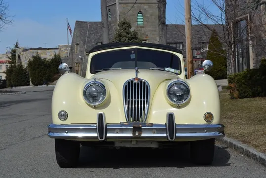 1957 Jaguar XK140 Drophead Coupe
