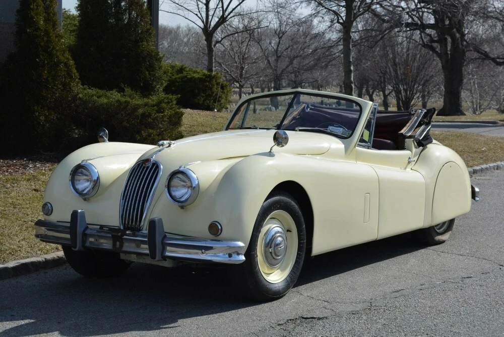 1957 Jaguar XK - Image 2 of 11