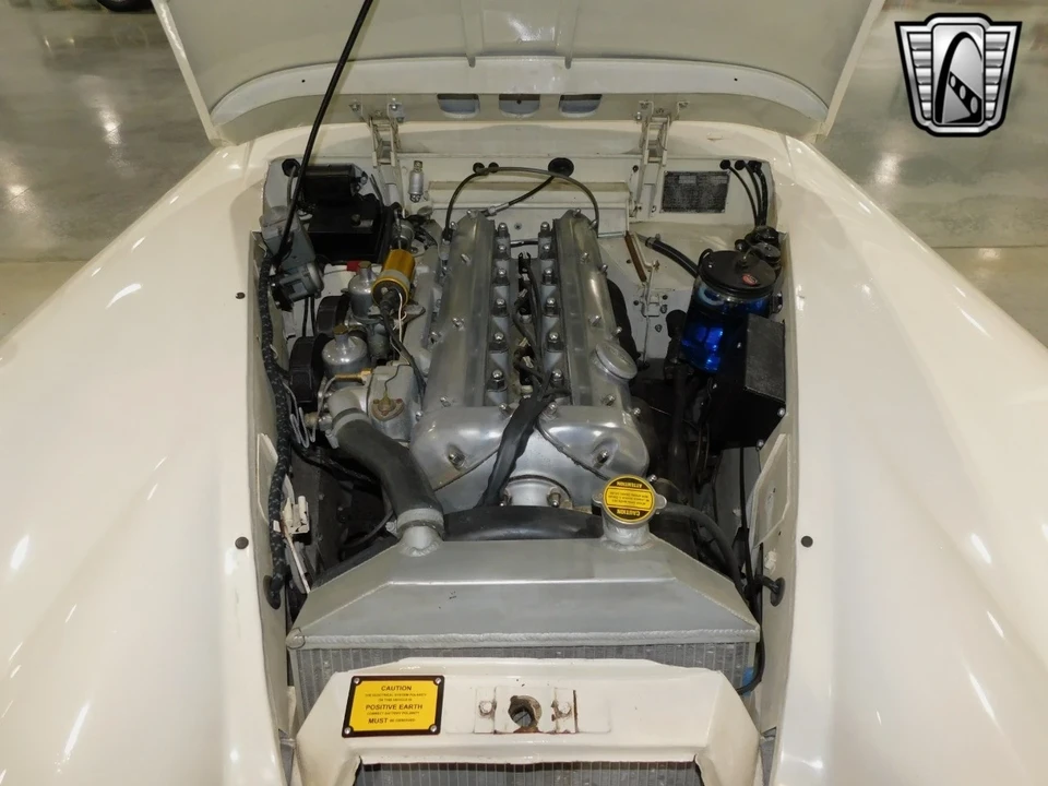 1957 Jaguar XK - Image 11 of 12