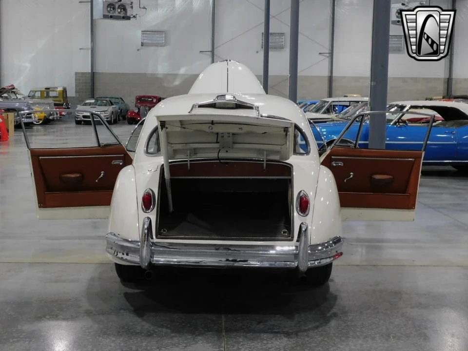 1957 Jaguar XK - Image 20 of 21