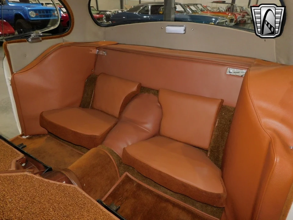 1957 Jaguar XK - Image 10 of 12