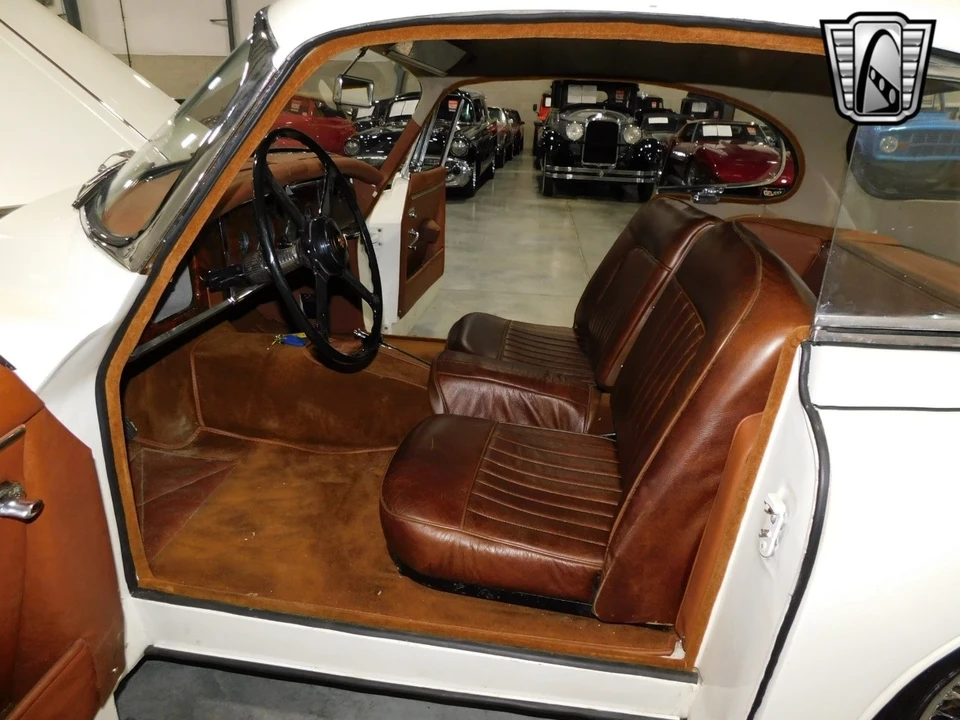 1957 Jaguar XK - Image 8 of 12