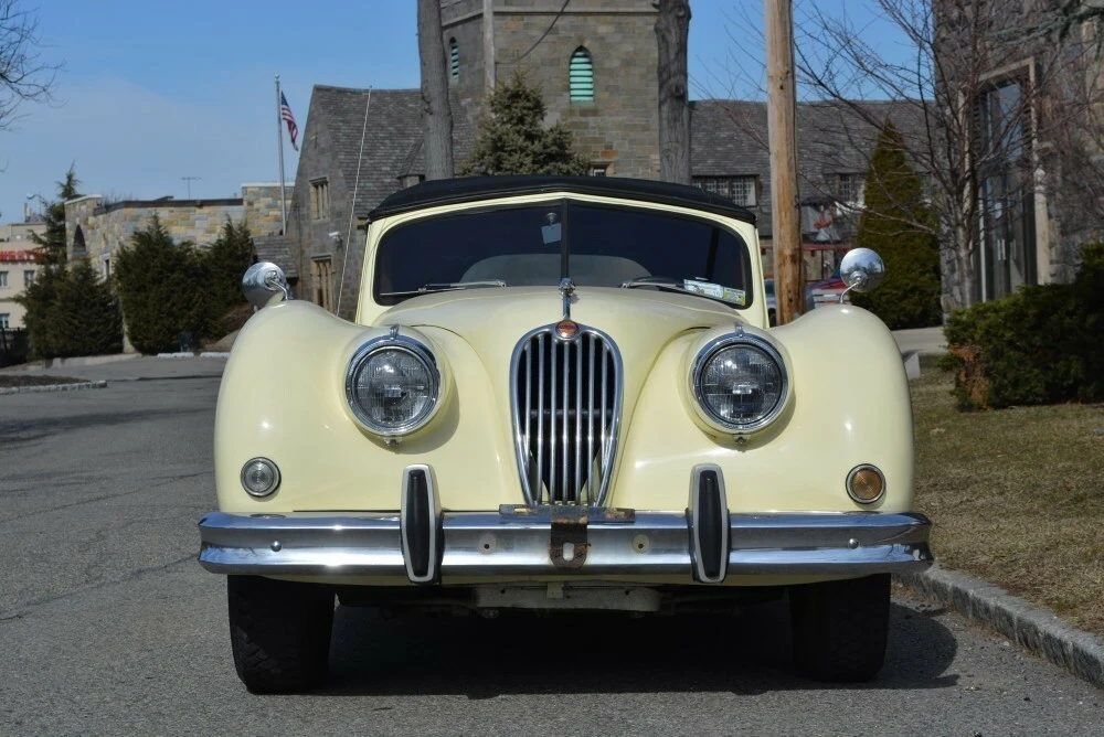 1957 Jaguar XK - Image 3 of 11