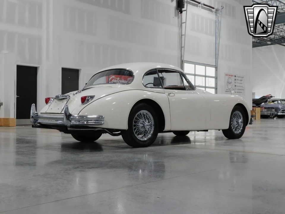 1957 Jaguar XK - Image 15 of 21