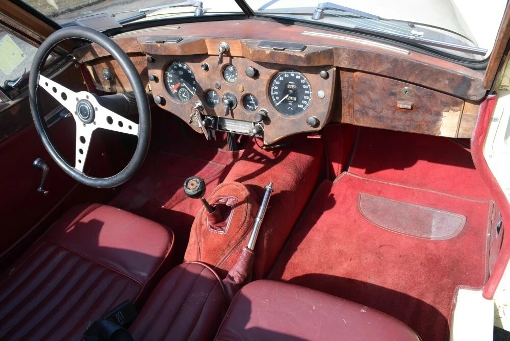 1957 Jaguar XK - Image 9 of 11