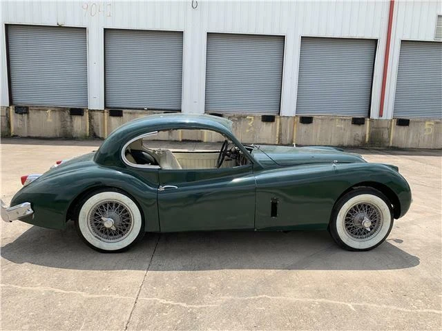 1957 Jaguar XK140 - Image 8 of 12