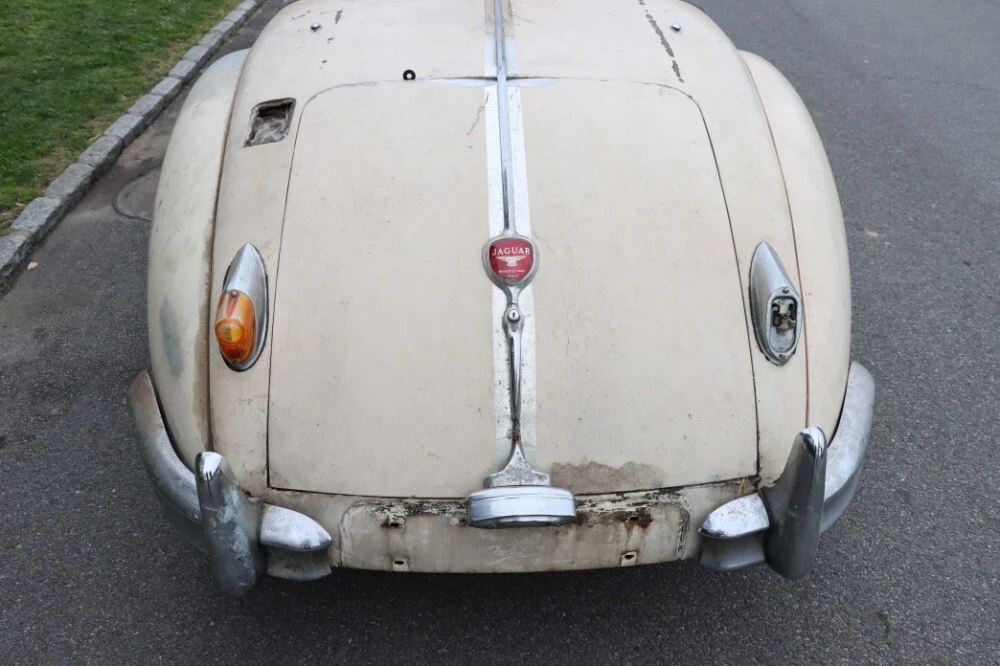 1957 Jaguar XK140 - Image 5 of 7
