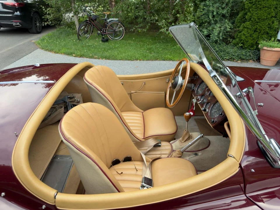 1957 Jaguar XK140 - Image 14 of 28