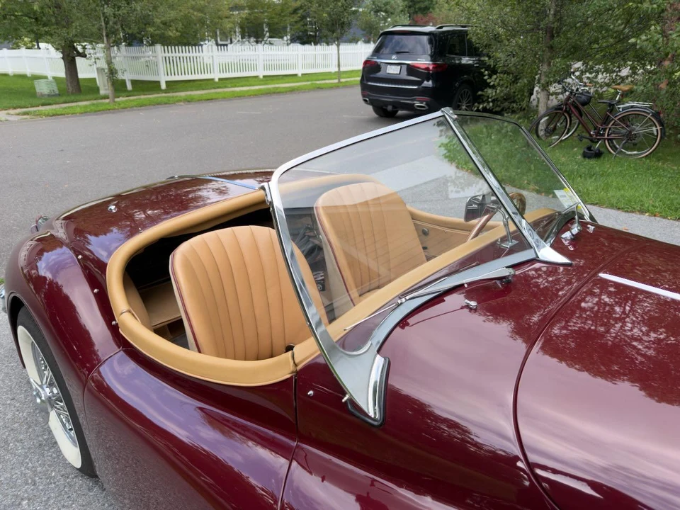 1957 Jaguar XK140 - Image 15 of 28
