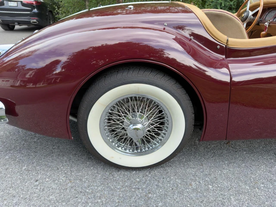 1957 Jaguar XK140 - Image 19 of 28