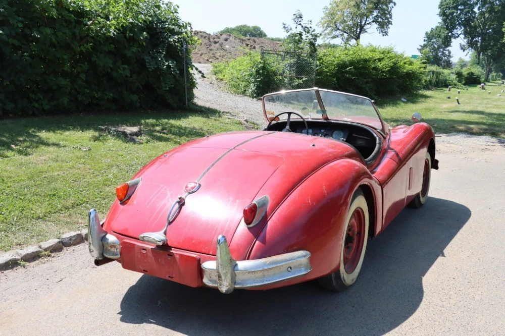 1957 Jaguar XK - Image 5 of 8