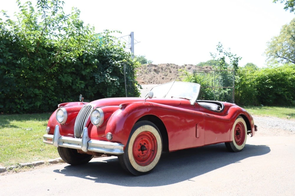 1957 Jaguar XK - Image 2 of 8