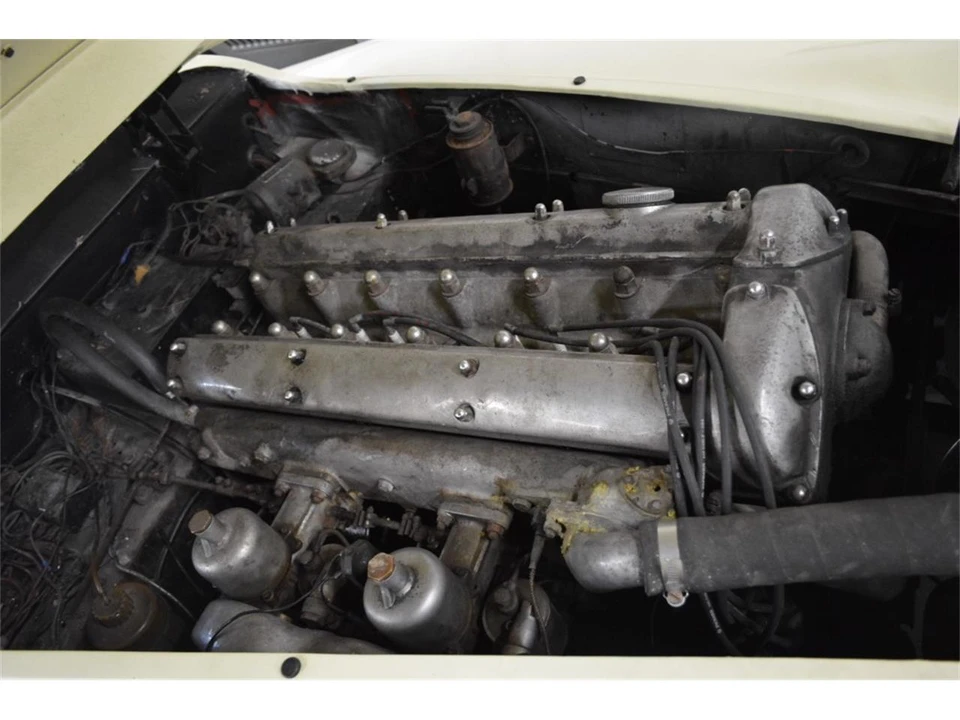 1957 Jaguar XK140 - Image 9 of 9