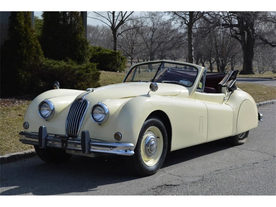 1957 Jaguar XK140 - Image 3 of 9