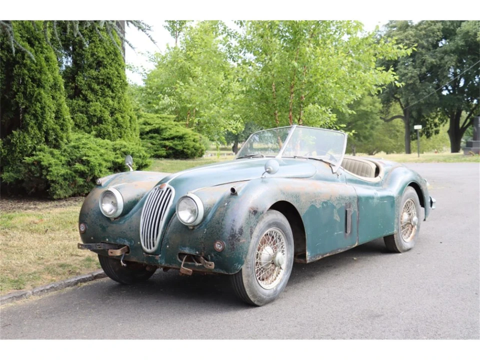 1957 Jaguar XK140 - Image 2 of 8