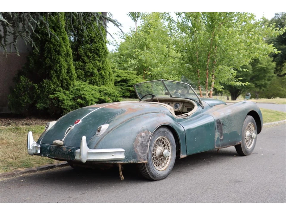 1957 Jaguar XK140 - Image 5 of 8