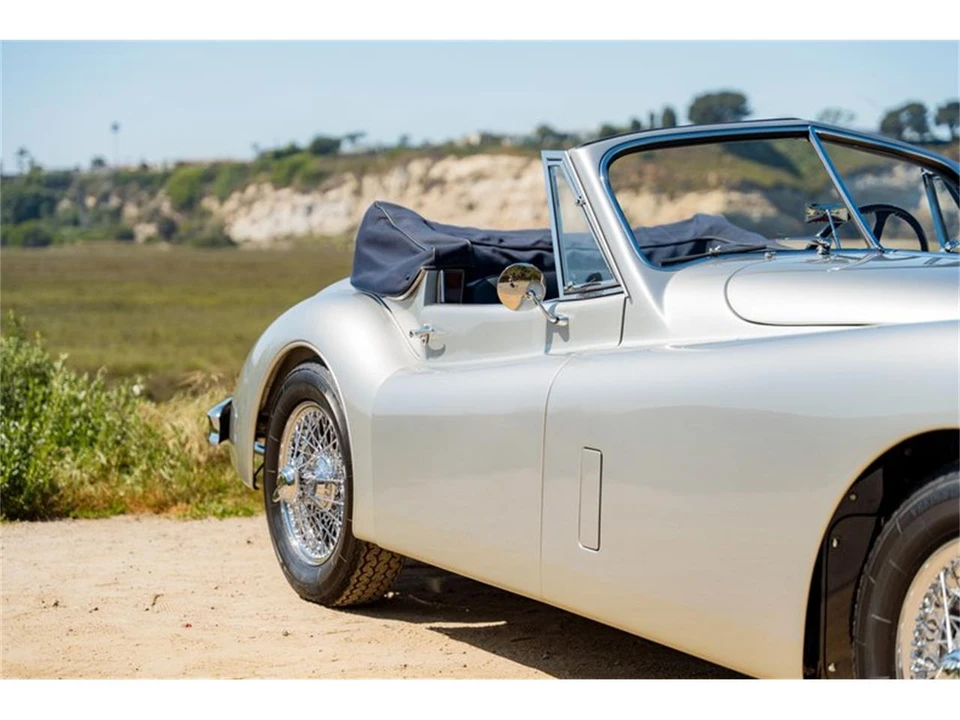 1957 Jaguar XK140 - Image 20 of 31