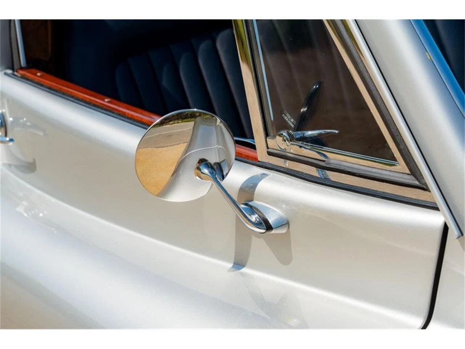 1957 Jaguar XK140 - Image 16 of 31