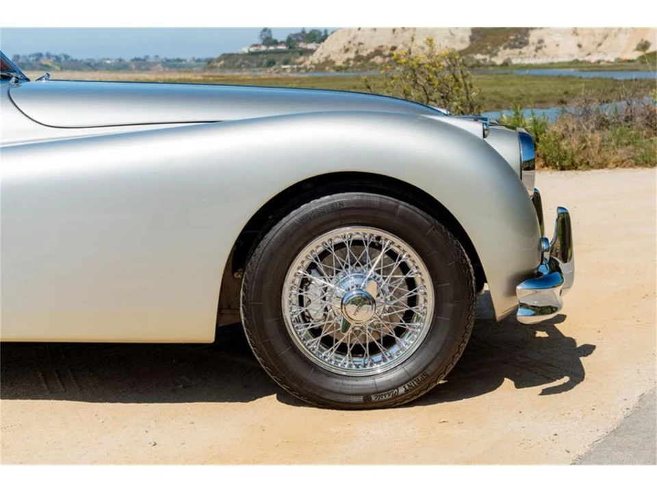 1957 Jaguar XK140 - Image 13 of 31