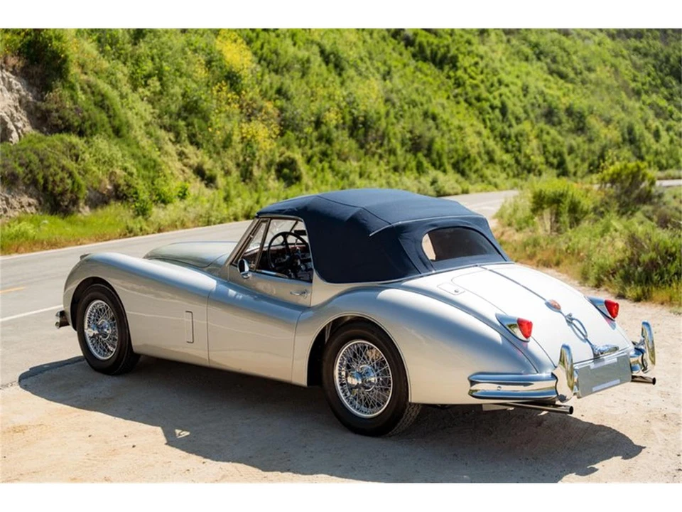 1957 Jaguar XK140 - Image 23 of 31