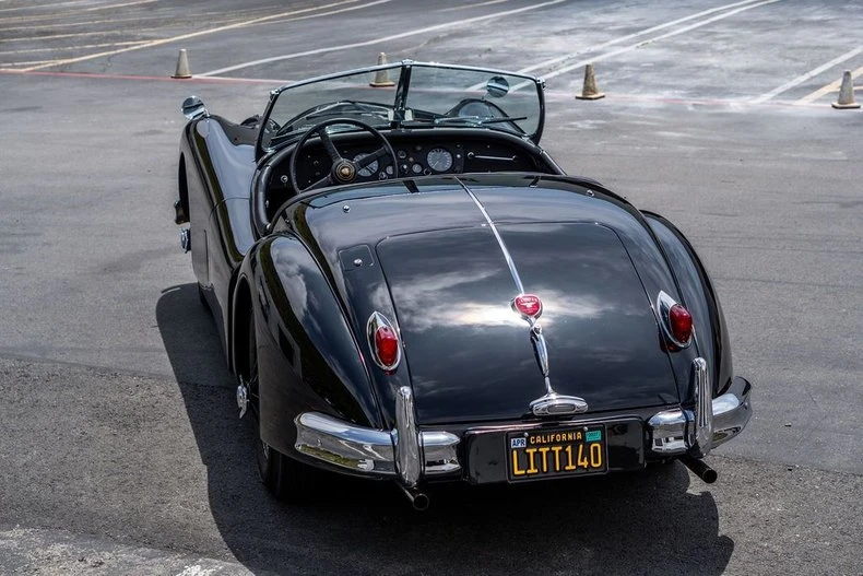 1957 Jaguar XK140 - Image 25 of 31