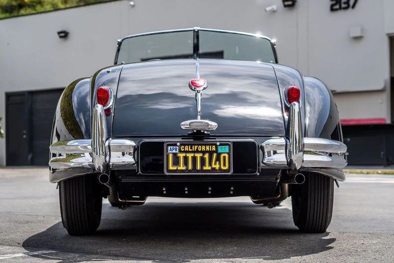 1957 Jaguar XK140 - Image 23 of 31