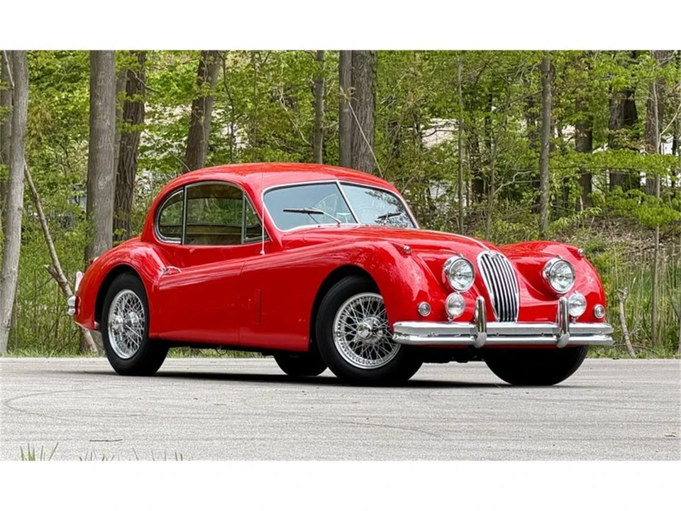 1957 Jaguar XK140 - Image 2 of 31