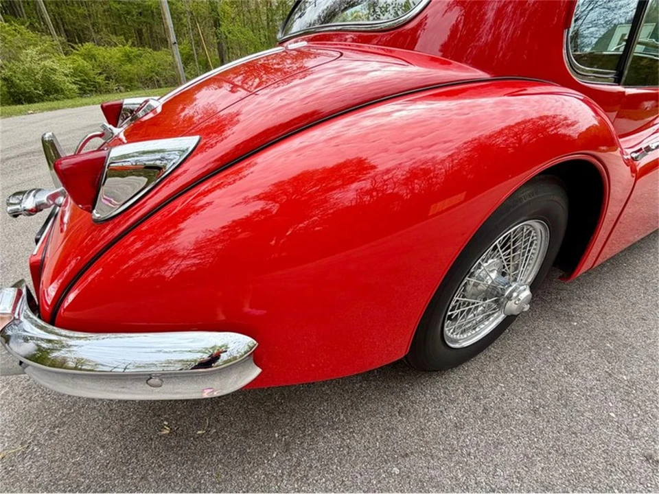 1957 Jaguar XK140 - Image 18 of 31