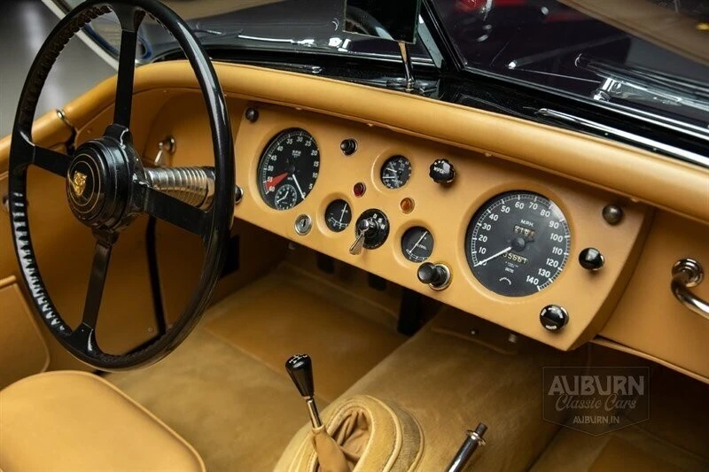 1957 Jaguar XK140 - Image 18 of 21