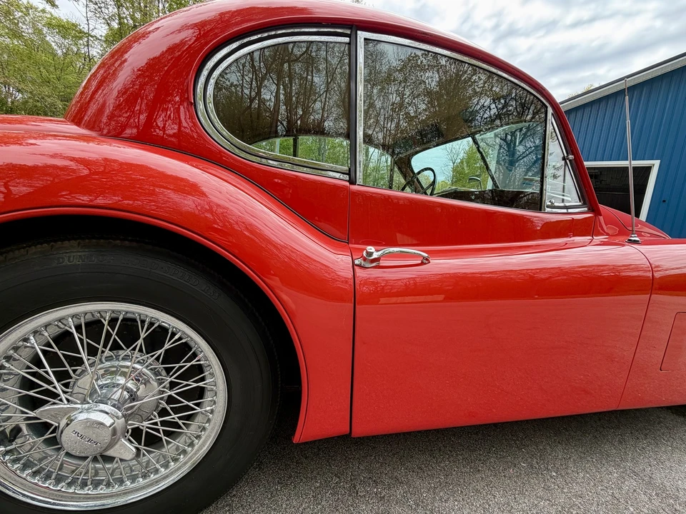 1957 Jaguar XK140 - Image 22 of 31