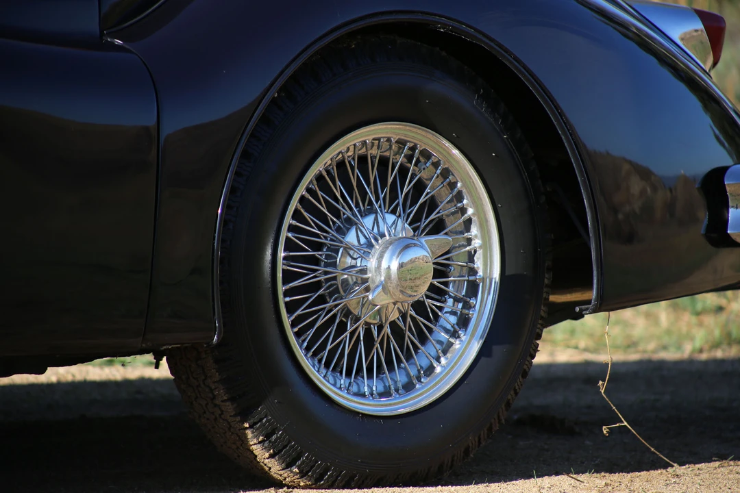 1957 Jaguar XK140 OTS Roadster - Image 18 of 31