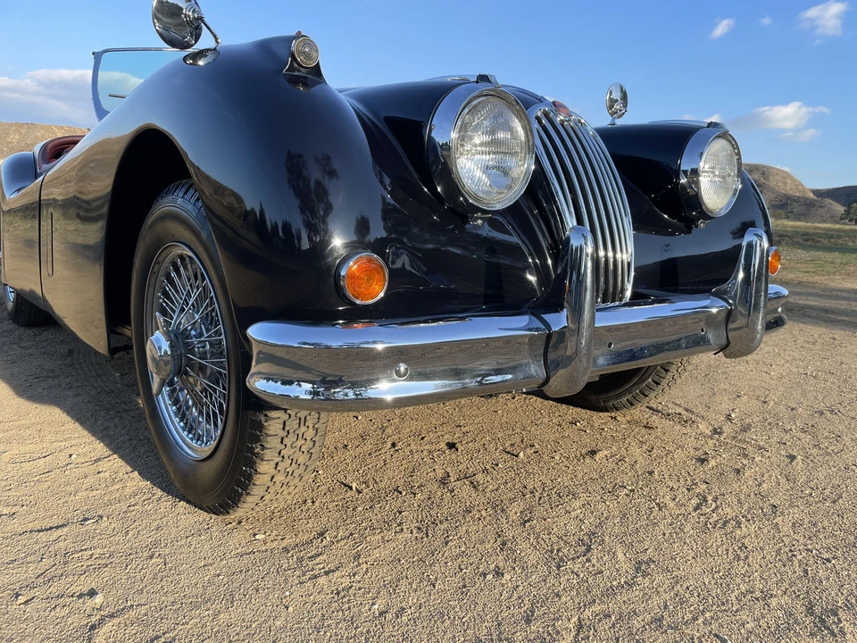 1957 Jaguar XK140 OTS Roadster - Image 21 of 31